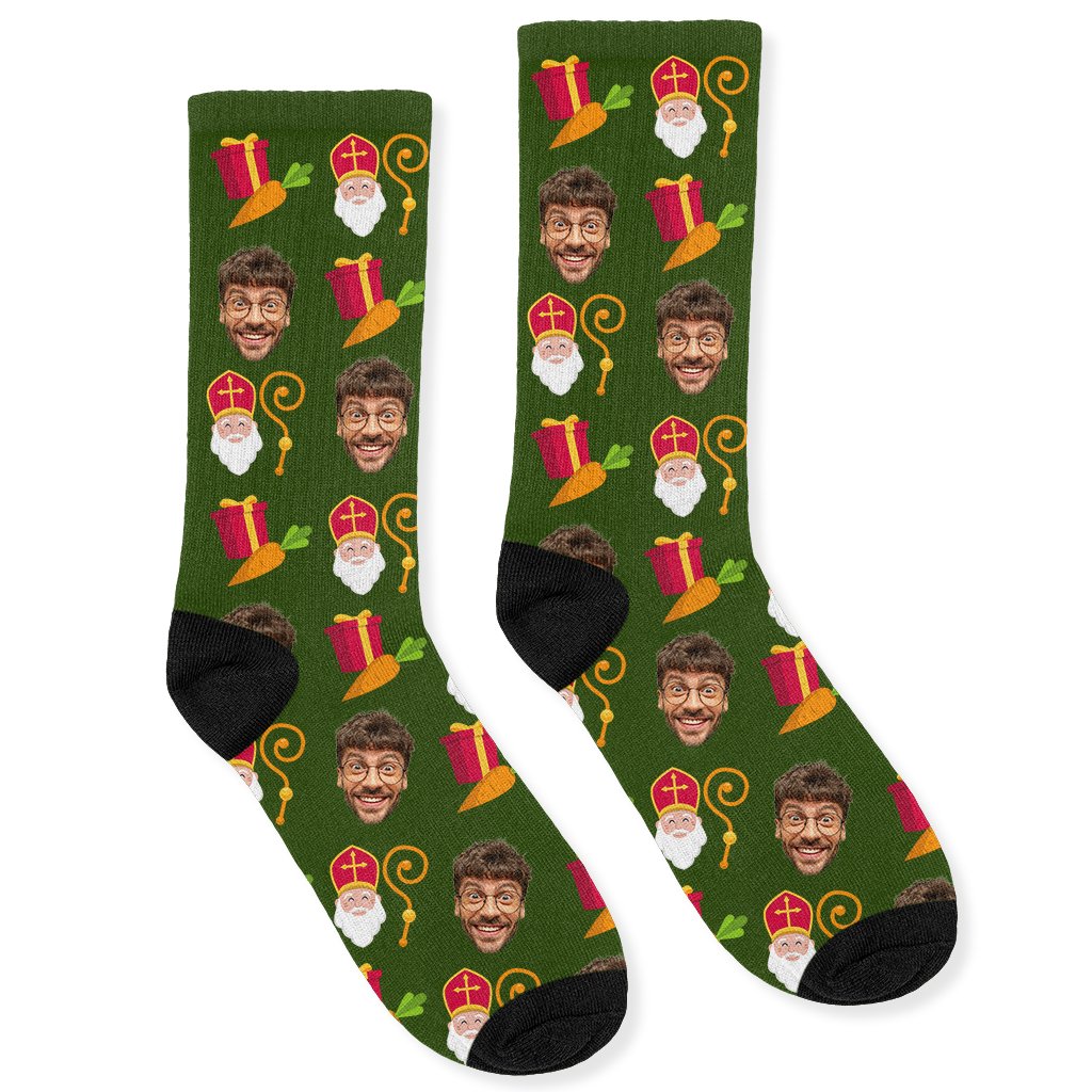 Gepersonaliseerde Sokken met Foto | Sinterklaas Wortel en Cadeau - Funnysokken.nl